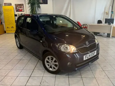 Usado Skoda Citigo Elegance 75 CV (55 kW) 2014 Azul Utilitario