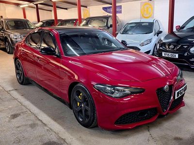 Used Alfa Romeo Giulia Veloce 280 HP (205 kW) 2017 Red Sedan
