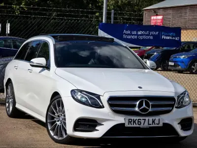 Used Mercedes E220 AMG line 2017 White Estate