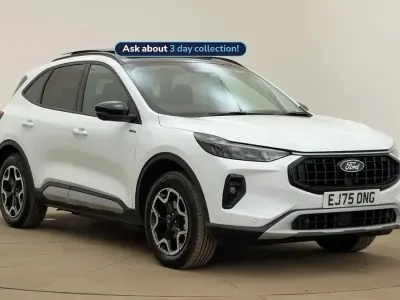 Usado Ford Kuga Active 243 HP (178 kW) 2025 Branco SUV