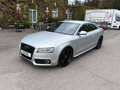 Begagnad Audi A5 S-Line 2011 Silver Sportkupé