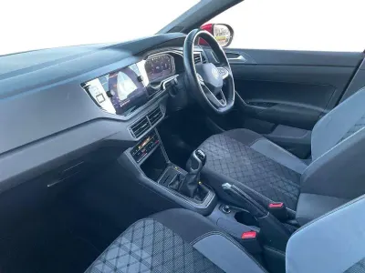 Usado VW Taigo R-line 110 HP (80 kW) 2023 Vermelho SUV