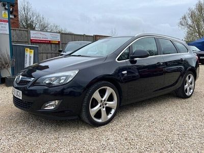 used Vauxhall Astra 1.4T 16V SRi Sports Tourer Euro 5 5dr Navigation + Parking Sensors Estate