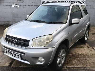 Used 2005 Toyota RAV4 Hatchback | £3,995 (Fair price)
