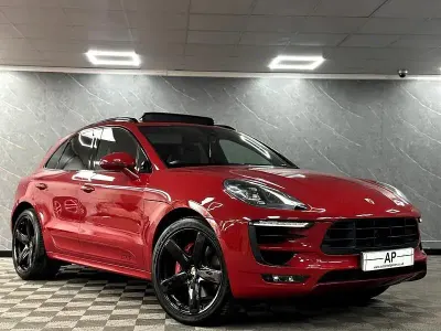 Begagnad Porsche Macan 2016 Röd SUV