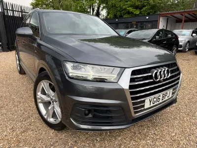 Usado Audi Q7 S-Line 2016 Gris SUV