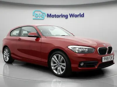 Usado BMW 118 Sport Line 136 HP (100 kW) 2019 Vermelho Citadino