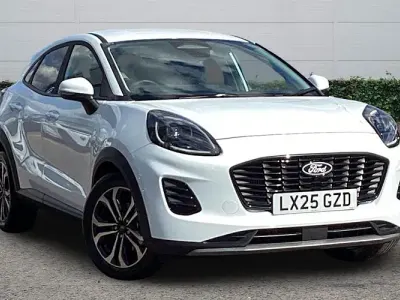 Used Ford Puma Titanium 125 HP (91 kW) 2025 White SUV