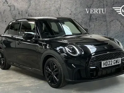 Used Mini Cooper S Hatch 178 HP (130 kW) 2022 Black Hatchback