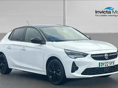 Used Vauxhall Corsa-e SRi 100 kW (136 HP) 2022 White Hatchback