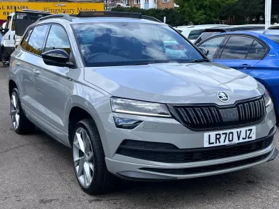 Used Skoda Karoq SportLine 150 HP (110 kW) 2020 Grey SUV