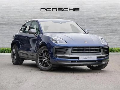 Used Porsche Macan Chrono 261 HP (191 kW) 2022 Blue SUV