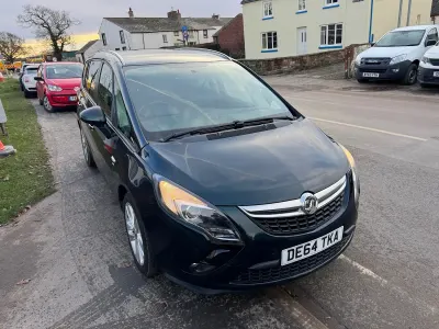 Used Vauxhall Zafira SRi 170 HP (125 kW) 2014 Green MPV