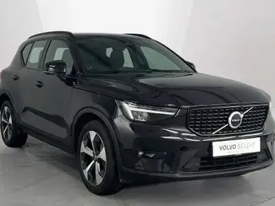 Usado Volvo XC40 Plus 161 HP (118 kW) 2022 Preto SUV