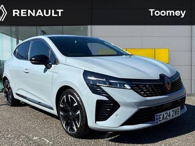 Used Renault Clio V Techno 90 HP (66 kW) 2024 Grey  Hatchback