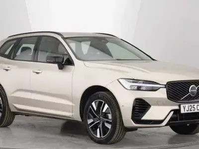 Second-hand Volvo XC60 Plus 350 CP (257 kW) 2026 SUV