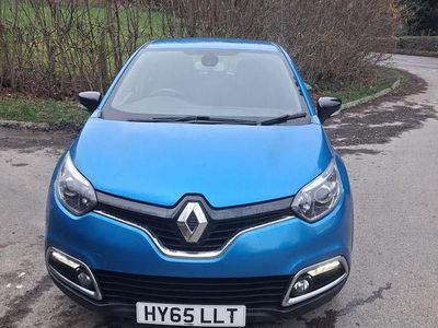 Used Renault Captur Expression+ 90 HP (66 kW) 2015 Blue SUV