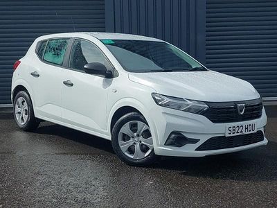 Używany Dacia Sandero Essentiel 67 KM (49 kW) 2022 Biały Hatchback