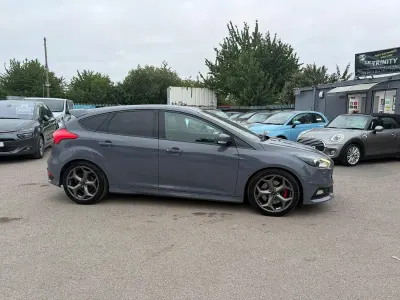 Used Ford Focus ST 2017 Grey Hatchback