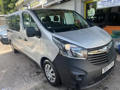 Used Vauxhall Vivaro 125 HP (91 kW) 2017 Silver