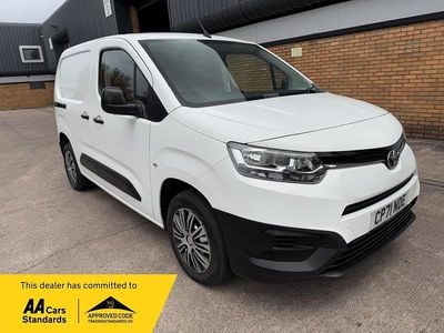 Used Toyota Proace Active 120 HP (88 kW) 2022 White MPV