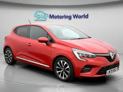Używany Renault Clio V Iconic 101 KM (74 kW) 2020 Hatchback