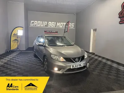 Używany Nissan Pulsar Acenta 110 KM (80 kW) 2015 Szary Hatchback