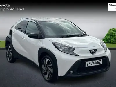 Used Toyota Aygo X 72 HP (52 kW) 2024 White SUV