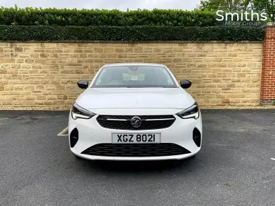 Second-hand Vauxhall Corsa Design Edition 74 CP (54 kW) 2022 Alb Hatchback