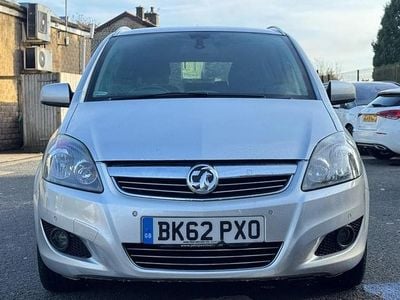 Silver Used 2012 Vauxhall Zafira Design Edition MPV | £1,750 (Fair price)