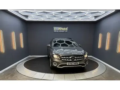 Used Mercedes GLA200 Executive 136 HP (100 kW) 2017 Grey SUV