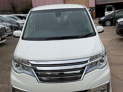 Used Nissan Serena 2014 White MPV