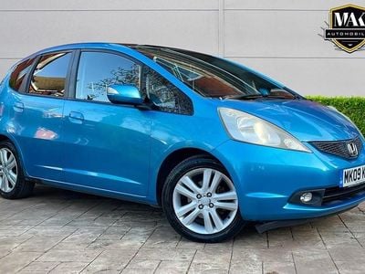 Begagnad Honda Jazz EX 100 HK (73 kW) 2009 Blå Halvkombi