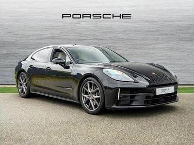 Used Porsche Panamera 353 HP (259 kW) 2025 Black Hatchback
