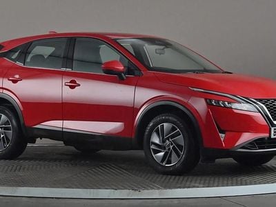 Used Nissan Qashqai Acenta Premium 140 HP (102 kW) 2022 Red SUV