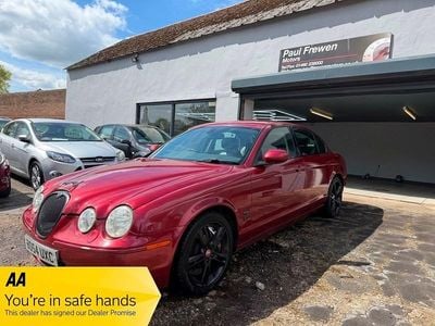Used Jaguar S-Type R 400 HP (294 kW) 2004 Red Sedan