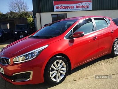 Used Kia Ceed 2017 Red Hatchback