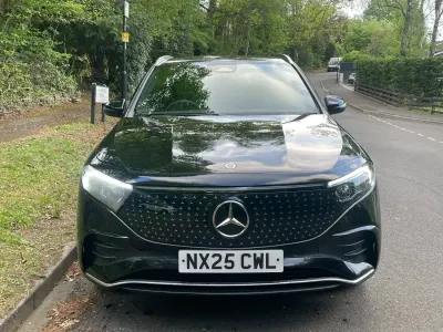 Usado Mercedes EQA250+ Executive 139 kW (190 HP) 2025 Preto SUV
