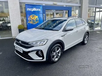 Begagnad VW Taigo R-line 150 HK (110 kW) 2023 Grå SUV