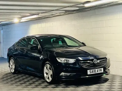 Used Vauxhall Insignia SRi 2018 Blue Hatchback