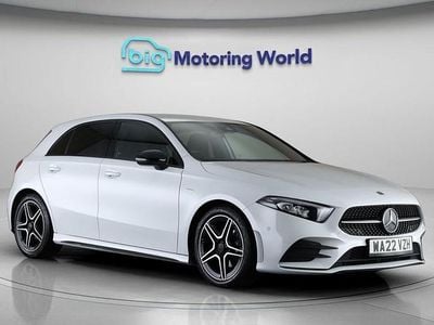 Used Mercedes A180 Executive 136 HP (100 kW) 2022 White Hatchback