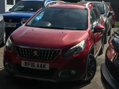 Second-hand Peugeot 2008 Allure 2016 Roșu SUV