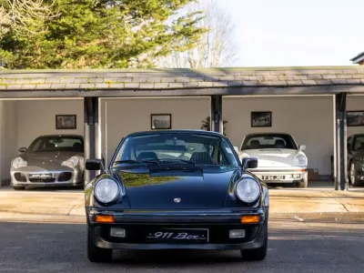Begagnad Porsche 911 1984 Svart Sportkupé