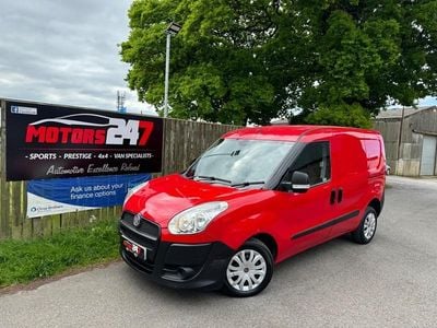 Red Used 2013 Fiat Doblò MPV | £5,487 (A bit pricey)