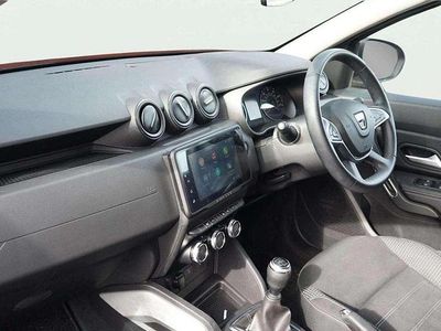 Used Dacia Duster Prestige 150 HP (110 kW) 2022 Orange SUV