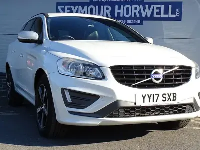 Used Volvo XC60 R-Design 190 HP (139 kW) 2017 White SUV