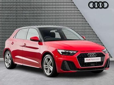 Käytetty Audi A1 S-Line 147 HP (108 kW) 2023 Punainen Katumaasturi