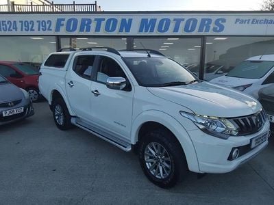 Used Mitsubishi L200 2017 White Pickup