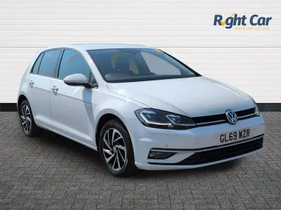 Used VW Golf VII Edition 115 HP (84 kW) 2019 White Hatchback