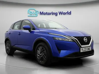 Used Nissan Qashqai Acenta Premium 140 HP (102 kW) 2022 Blue SUV